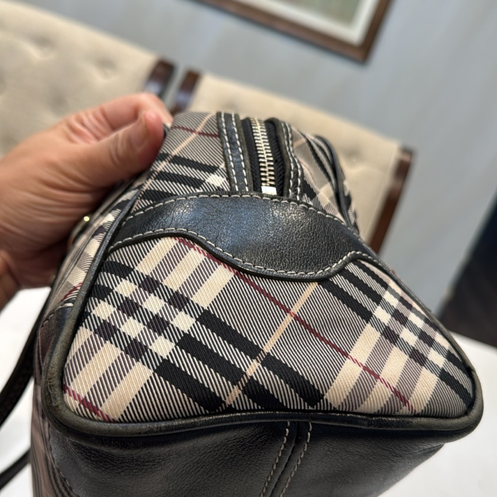 Authentic Burberry Blue Label Plaid Handbag with Black Accents - Picture 6 of 16